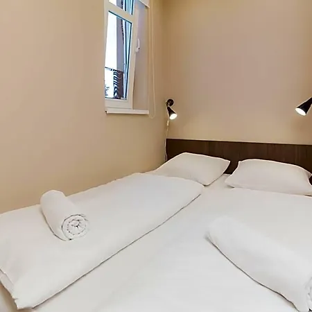 Le Petit Hotel 3*