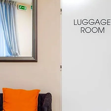 Hotel Le Petit 3*
