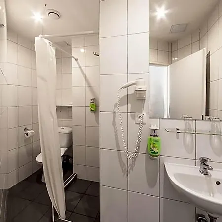 Le Petit 3* Praag