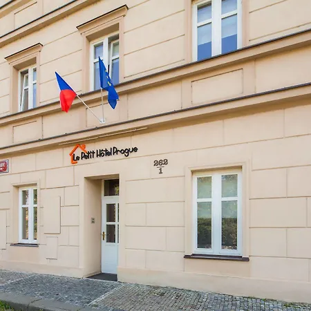 Le Petit 3* Praag