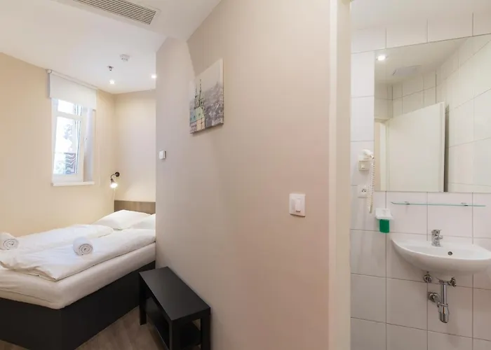 Hotel Le Petit 3*