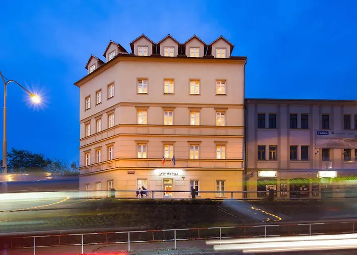 Le Petit Otel Prag