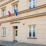 Le Petit 3* Prague
