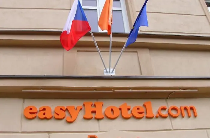 Le Petit 3* Prag